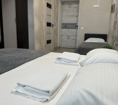 Стандарт четырёхместный в Hotel Sunny Days