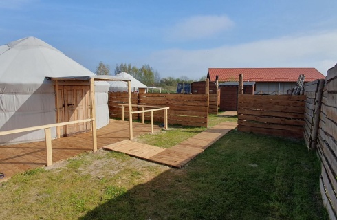 пгт Янтарный: Глэмпинг Yurta lux39