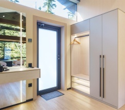 Шале на берегу вулканической реки в Кунашир резорт и СПА