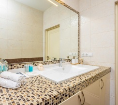 Апартаменты люкс #12 в Sun Apartments ЖК Идеал хаус
