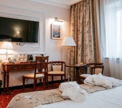 Улучшенный двухместный номер с 1 кроватью в Ring Premier Hotel