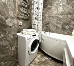 Апартаменты c 1 комнатой с балконом в Fresh Room на улице Маршала Устинова 3