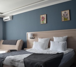 Комфорт трехместный в Априори