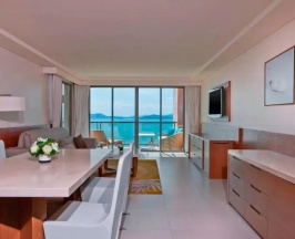 Двухместный люкс Premium c 1 комнатой oceanfront двуспальная кровать в The Westin Siray Bay Resort & Spa, Phuket