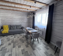 Коттедж с мангальной зоной в Forest home