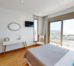 Вилла с 2 комнатами в 3 Muses Luxury Villas