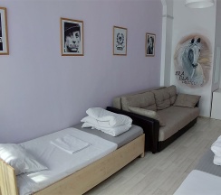 Двухместный номер №503 в Bla Bla Hostel