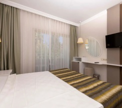 Двухместный номер Standard с балконом двуспальная кровать в Armas Gul Beach (ex. Otium Gul Beach Resort)