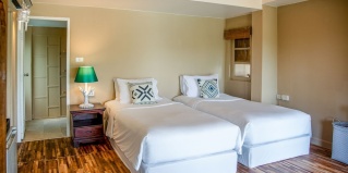 пляж Клонг Чао: Курортный отель Tolani Resort Koh Kood