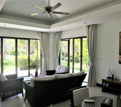 Двухместная вилла Deluxe с видом на море двуспальная кровать в Laguna Villas Boutique Hotel