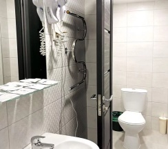 Номер стандарт с 4 односпальными кроватями (с завтраком) в Баваренок