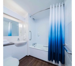 Двухместный номер Standard двуспальная кровать в Travelodge London Wimbledon Morden