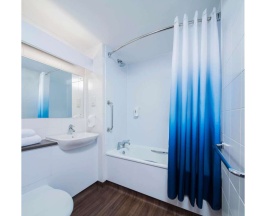 Номер Standard в Travelodge London Wimbledon Morden