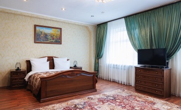 Джуниор сюит Junior suite №205, 305, 405 в Надежда