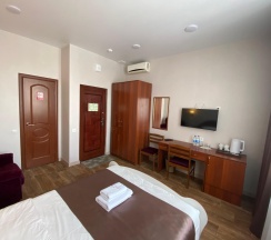 Номер комфорт улучшенный с 1 двуспальной кроватью в Касальта