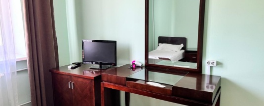 Стандарт Семейный 3х местный с двуспальной  и односпальной кроватями в Алия