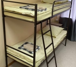 Место в четырехместном мужском номере в 4Комнаты