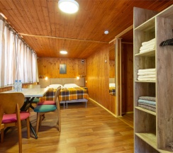 Семейный домик №5 в Allure Lodge