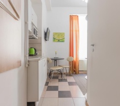 СТУДИЯ 1, 13-я линия ВО,д.10Г в Питерский дворик