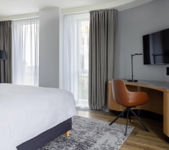 Номер люкс улучшенный в Radisson Blu Hotel Kaliningrad