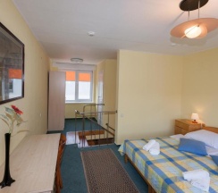Апартаменты Economy в Info Hotel Apartments