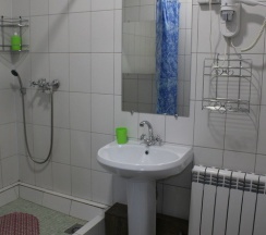 Трёхместный номер Comfort в 12 месяцев
