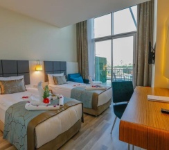 Четырёхместный номер семейный Дуплекс в Hotel Xoria Deluxe