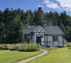 Дом у скалы в Меклахти