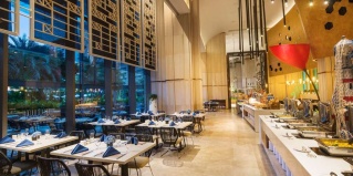 Санья: Отель Ramada Plaza by Wyndham Sanya Bay