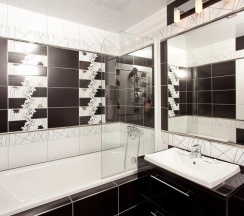 Cемейный номер с 1 большой двуспальной кроватью и 1 односпальной в Easy Room
