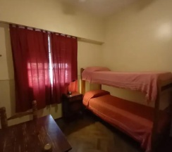 Двухместный номер Classic 2 отдельные кровати в Alamo Hostel & Suites