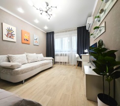 4-местные 1-комнатные апартаменты люкс с 1 двуспальной кроватью в Sutki Life (Сутки Лайф) на Дзержинского