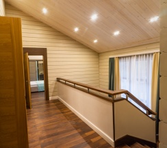 Коттедж с балконом в Литфонд