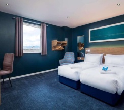 Двухместный номер Standard двуспальная кровать в Travelodge London Wimbledon Morden