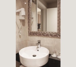 Двухместный номер Comfy двуспальная кровать в c-hotels Diplomat