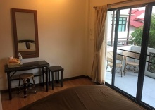 Номер Superior с балконом в Lamphuhouse Bangkok