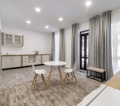 Studio Village "GARDEN" в Уральские зори