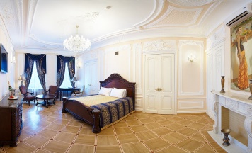 Классический гранд-люкс в Rossi Boutique Hotel & SPA