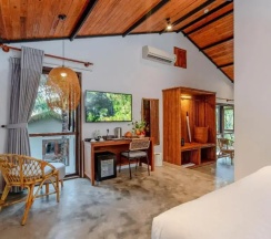 Двухместный номер Tropical (двуспальная кровать) в M Village Phu Quoc