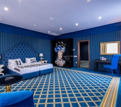 Люкс (2-х комнат) в Benamar Hotel