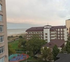 2-комнатные апартаменты люкс с 1 двуспальной кроватью и диваном с видом на море в Apart Ru Hotel