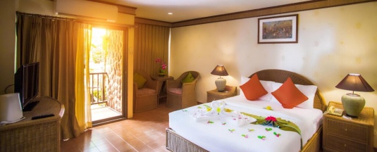 Двухместный семейный номер Standard с видом на море двуспальная кровать в Samui Bayview Resort & Spa
