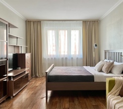 "Pistachio Flat" Однокомнатная квартира (Метро Ленинский проспект/Автово, 10 минут на транспорте) в Rauktis apartments