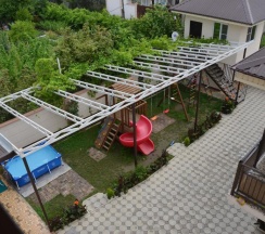 Четырёхместный номер Standard с балконом в Гагра