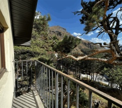 Семейный люкс с балконом и с видом на горы в Premier Azau