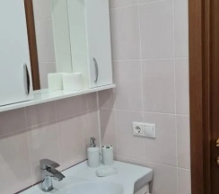 Апартаменты с балконом и с красивым видом из окна в Квартира на Мамаевом Кургане