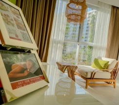 Двухместный семейный номер Deluxe с видом на горы в Sino House Phuket Hotel