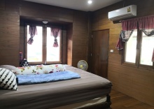 Коттедж с 2 комнатами в GongKaew HuenKum Hotel