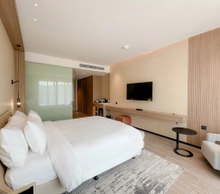 Двухместный номер Deluxe двуспальная кровать в Laya Resort Phuket Island