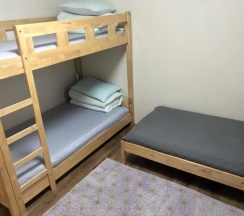 Трёхместный номер Standard с красивым видом из окна в Doobaki Hostel